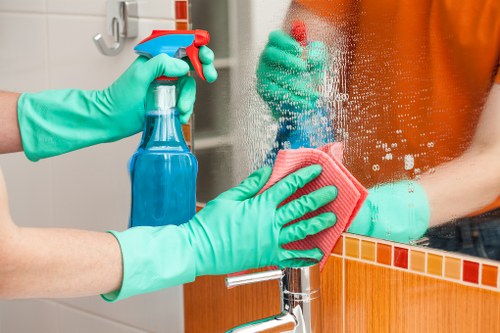 Stain removal advice for De Beauvoir Town homes
